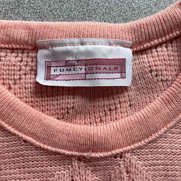Vintage Functionals Peach Batwing Sweater - Picture 6 of 11